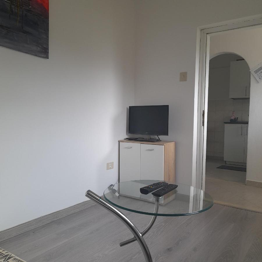 Apartma Mari Appartamento Lucija Esterno foto