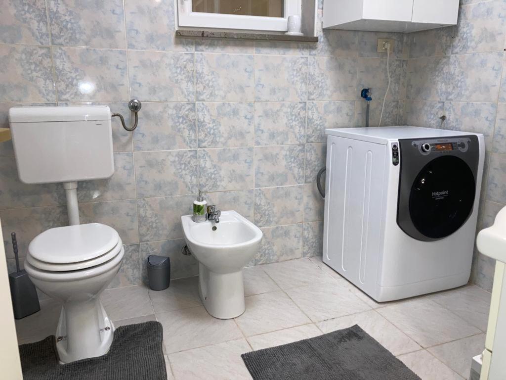 Apartma Mari Appartamento Lucija Esterno foto